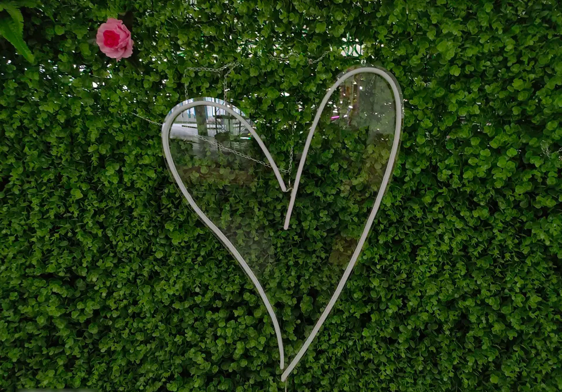 Simply Love from The Heart Neon